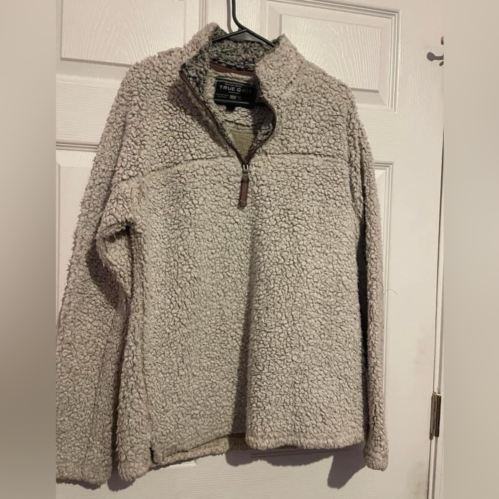True Grit Beige Sherpa size Small